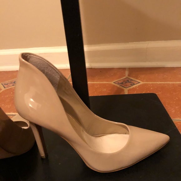 Shoes - Picture 2 of 4